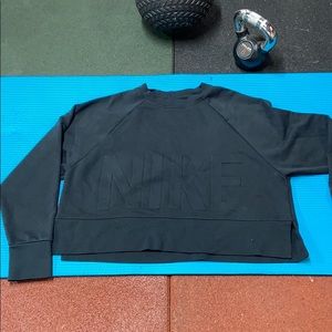 Women’s crop Nike sweatshirt